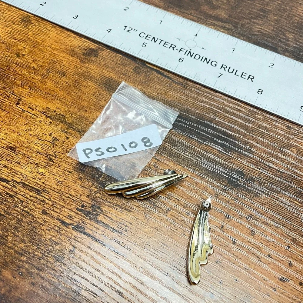 Vintage VTG Gold Tone Dangle Earrings Shiny Abstract Wing‎ Mid-Century Modern